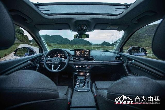 全新奧迪Q5L西部區(qū)上市發(fā)布會暨音樂之夜 全新奧迪Q5L西部區(qū)上市發(fā)布會暨音樂之夜