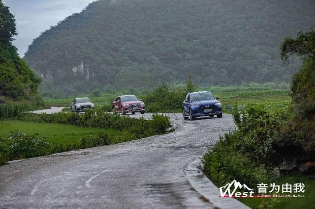 全新奧迪Q5L西部區(qū)上市發(fā)布會暨音樂之夜 全新奧迪Q5L西部區(qū)上市發(fā)布會暨音樂之夜