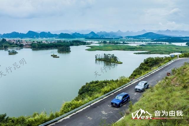 全新奧迪Q5L西部區(qū)上市發(fā)布會暨音樂之夜 全新奧迪Q5L西部區(qū)上市發(fā)布會暨音樂之夜