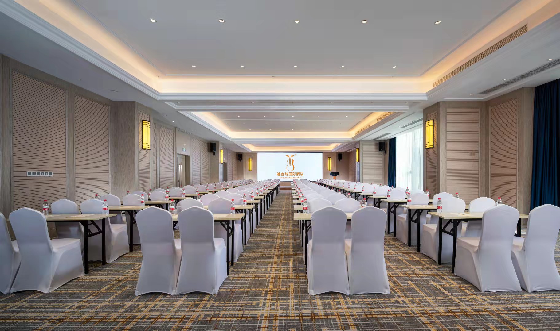 維也納國際酒店昆明南站綠地東海岸可樂村地鐵站店 維也納國際酒店昆明南站綠地東海岸可樂村地鐵站店